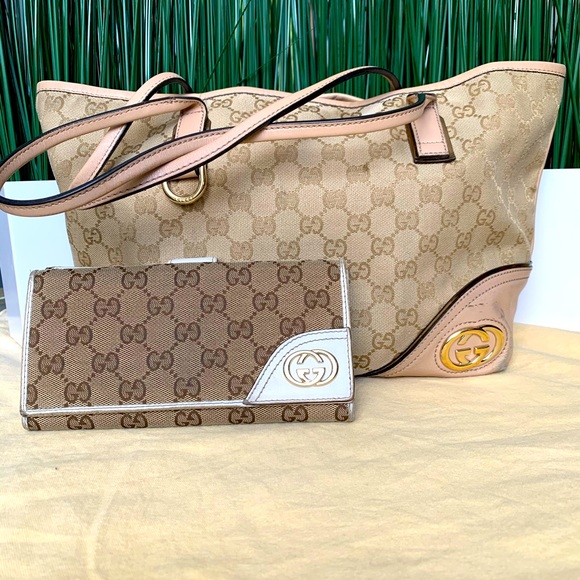 gucci canvas handbags